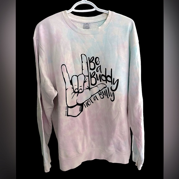 Be a buddy not a bully - Picture 1 of 4